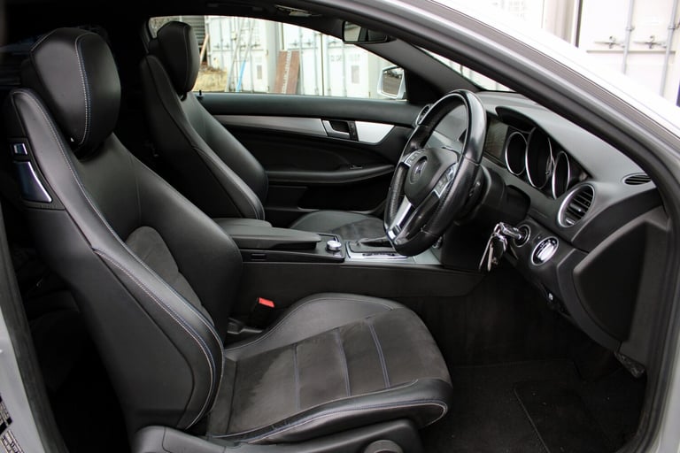 MERCEDES-BENZ C CLASS 2.1 C220 CDI AMG Sport Edition 2014