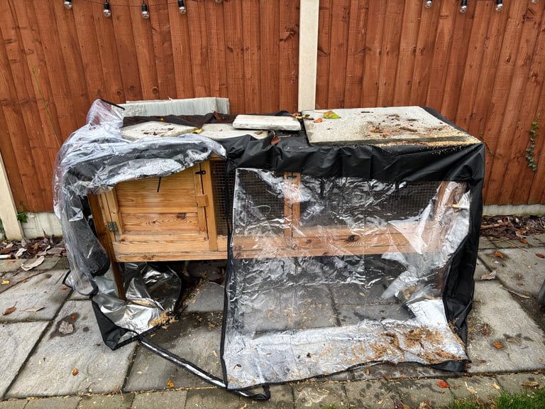 Large guinea pig/rabbit hutch