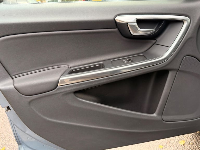 2011 Volvo S60 2.0 D3 SE Geartronic Euro 5 4dr SALOON Diesel Automatic