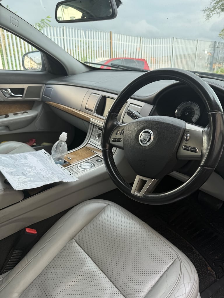 Jaguar XF Premium Luxury D V6 2.7