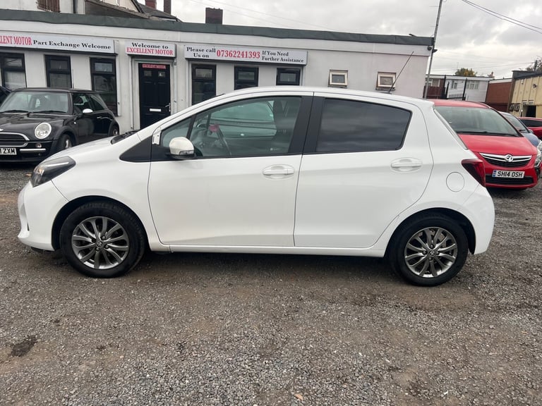 2016 Toyota Yaris 1.33 VVT-i Icon 5dr HATCHBACK Petrol Manual