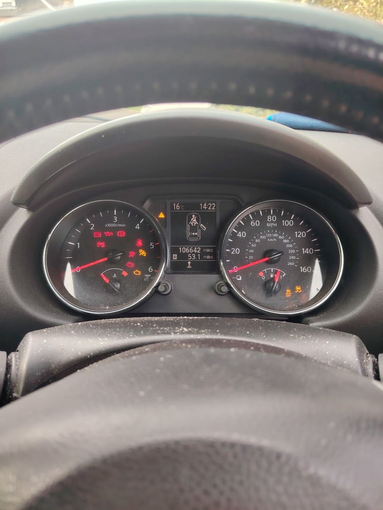 Nissan, QASHQAI, Hatchback, 2011, Manual, 1461 (cc), 5 doors
