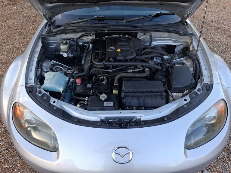 MK3 Mazda MX-5 Convertible 2006 - 2 litre engine 158bhp - Ulez Free Bargin! MOT (no advisories)