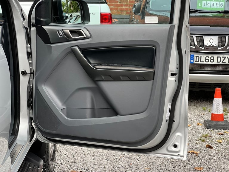 2017 Ford Ranger 3.2 TDCi Wildtrak Auto 4WD Euro 6 4dr PICK UP Diesel Automatic