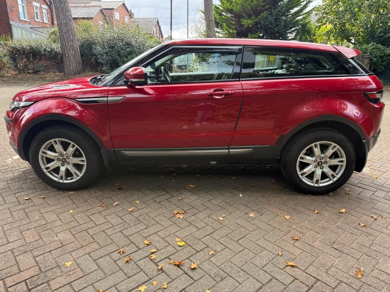 LAND ROVER RANGE ROVER EVOQUE 2.2 eD4 Pure 2012