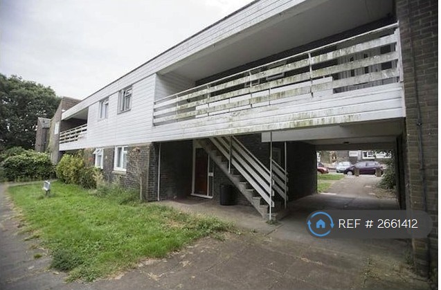 1 bedroom flat in Shawbridge, Harlow, CM19 (1 bed) (#2661412)