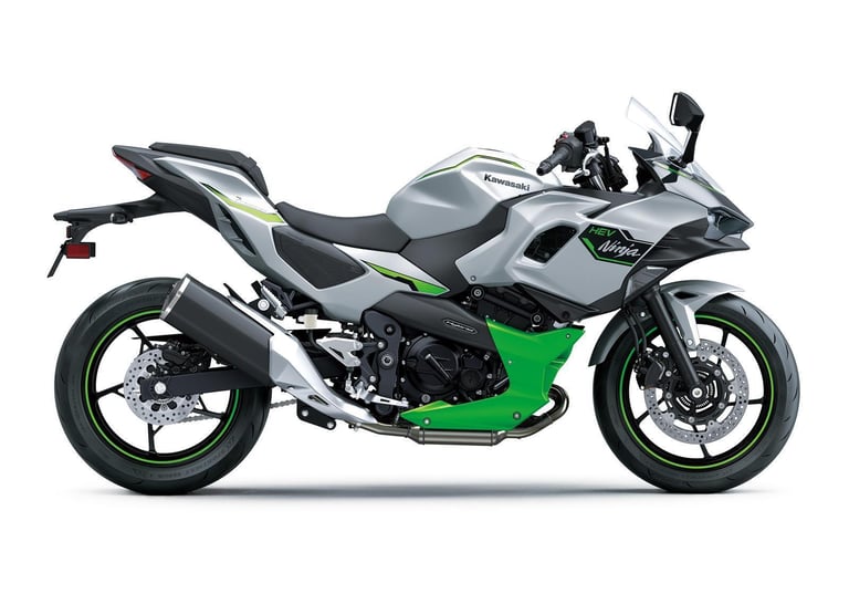 KAWASAKI NINJA 7 HYBRID - BRAND NEW - 0 MILES