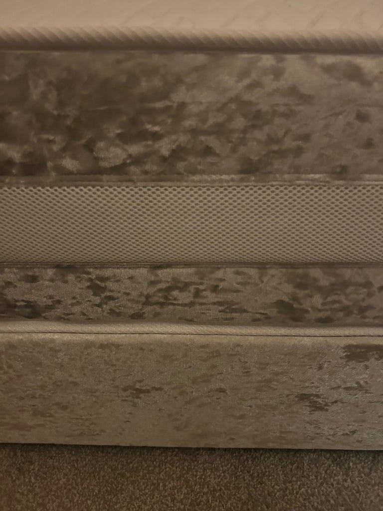 DOUBLE BED INCLUDES MATRESS 