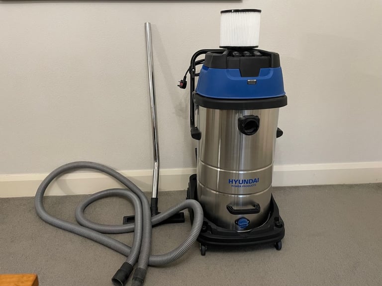 image for Hyundai 3000W 100L 2-In-1 Wet and Dry Vacuum Cleaner, HEPA type Filtration, 5m Power Cable