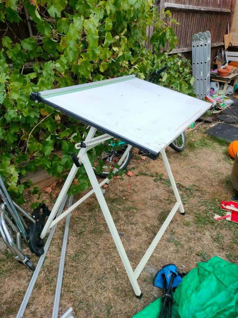Architect's /draughtsman drawing board
