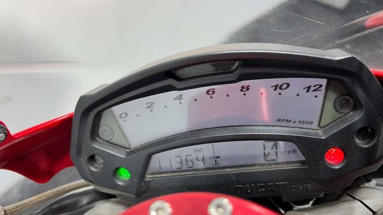 Ducati Monster [Phone number removed]K STREETFIGHTER WARRANTY NEW MOT RIDES GREAT