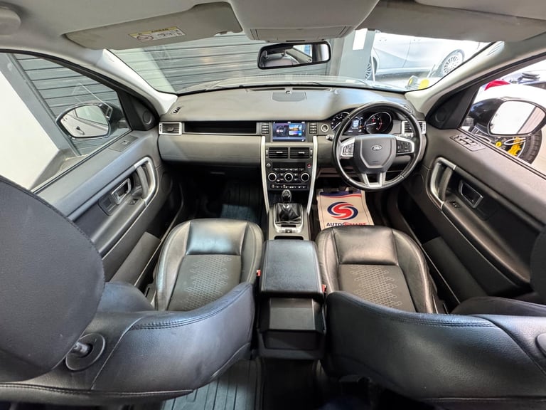 2017 Land Rover Discovery Sport 2.0 TD4 SE 4WD Euro 6 (s/s) 5dr (5 Seat) ESTATE Diesel Manual