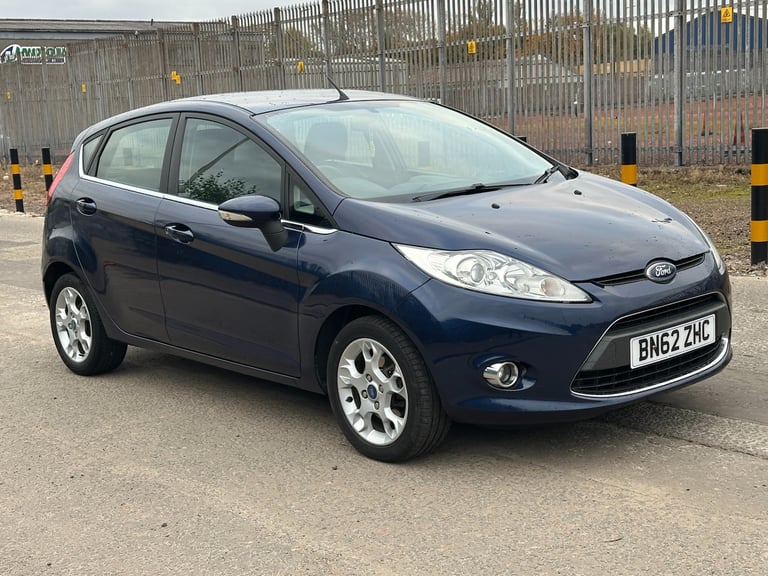 2012 Ford Fiesta 1.4 Zetec 5dr HATCHBACK Petrol Manual