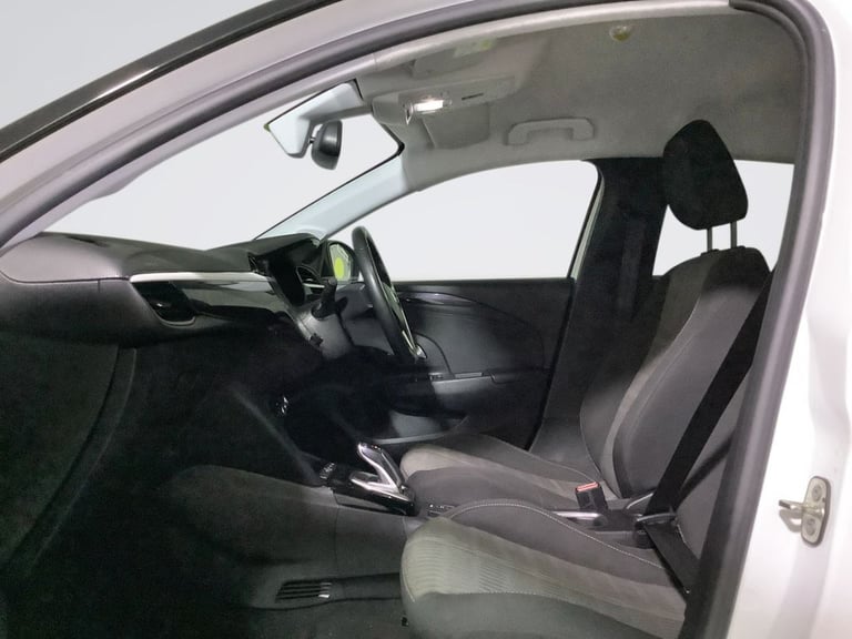2021 Vauxhall Corsa 50kWh Griffin Hatchback 5dr Electric Auto (7.4Kw Charger) (136 ps) Hatchback ...