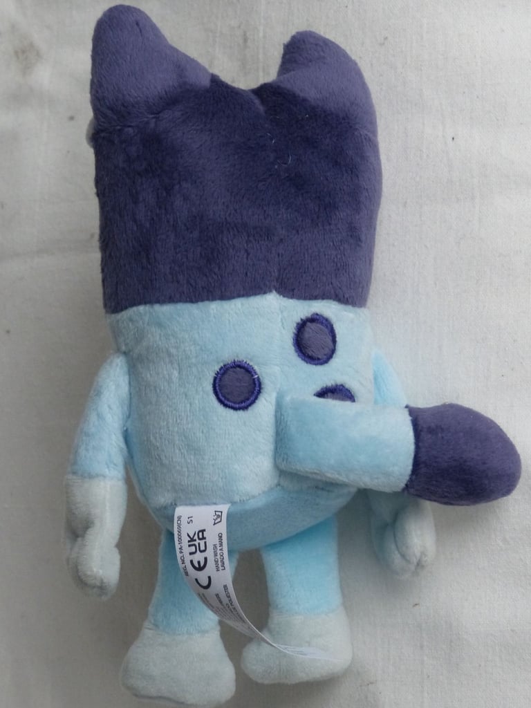 Bluey Plush Stuffed Cuddly Toy 8in 20cm