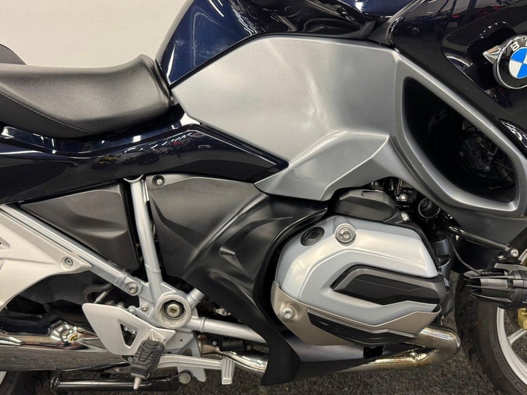 BMW R1200RT LE ** 12 MONTH MOT - PANNIERS - HEATED SEAT ** 
