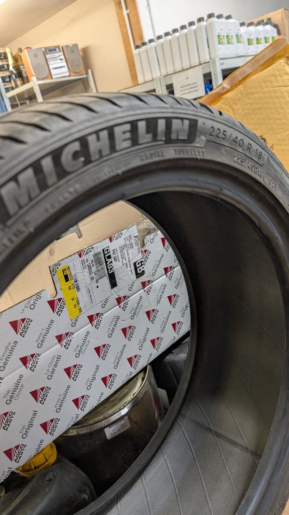 image for 4 x Part Worn Tyres 18"