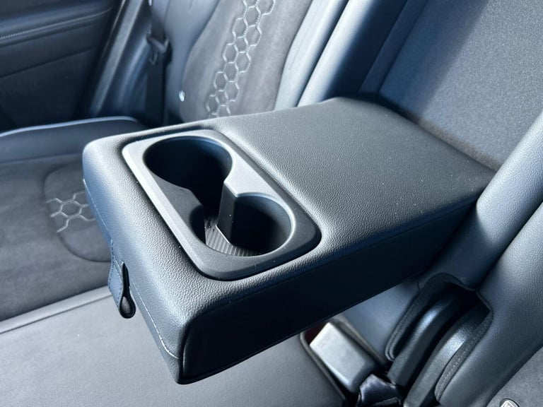 2025 Kia Sportage 1.6 h T-GDi GT-Line SUV 5dr Petrol Hybrid Auto Euro 6 (s/s) (207 bhp) SUV PETRO...