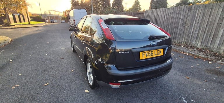 2006 Ford Focus 1.6 Zetec 5dr [Climate Pack] HATCHBACK PETROL Manual