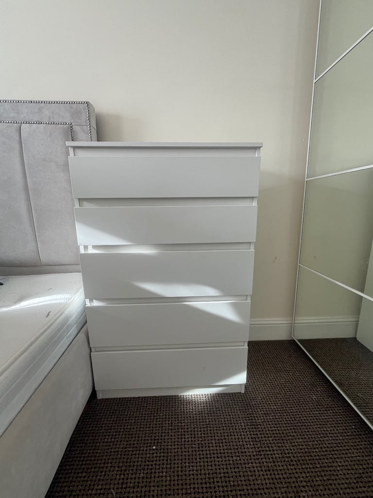 image for Chest of drawers for immediate sale.