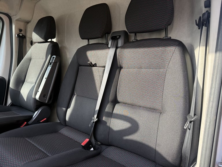 CITROEN RELAY 2.2 BlueHDi 35 Enterprise 2022