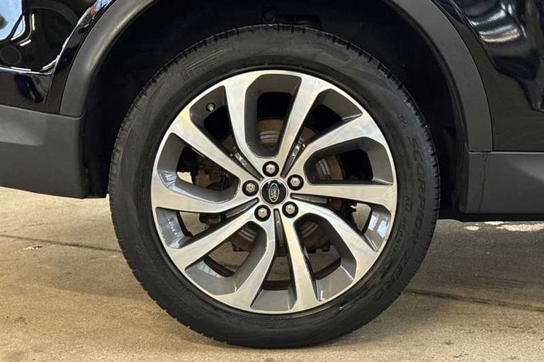 2019 Land Rover Discovery Sport 2.0 P250 SE 5dr Auto ESTATE PETROL Automatic