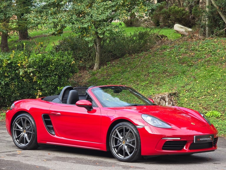 image for 2016 Porsche Boxster 2.0 2dr HIGH SPECIFICATION + FULL PORSCHE HISTORY  CONVERTIBLE Petrol Manual