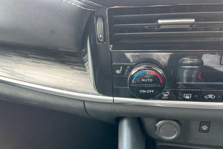 2022 Nissan Qashqai 1.3 DIG-T MH TEKNA 5DR Hatchback Petrol Manual