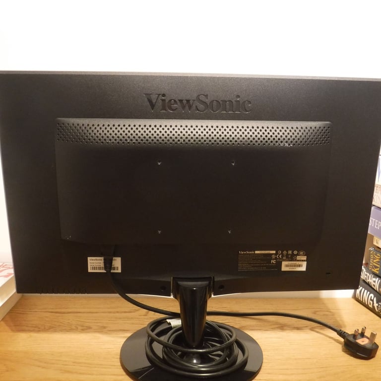 LED Monitor 24inch; ViewSonic VX2452MH – HDMI, 1080p, Works, Minor Wear