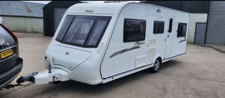 STUNNING ELDDIS 556 FULL 6 BERTH TRIPLE BUNKS + AWNING