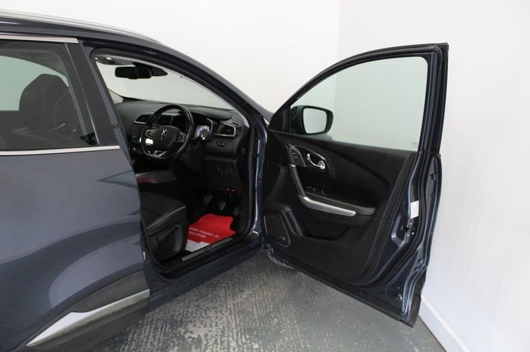 RENAULT KADJAR 1.6 dCi Signature Nav Euro 6 (s/s) 5dr 2016