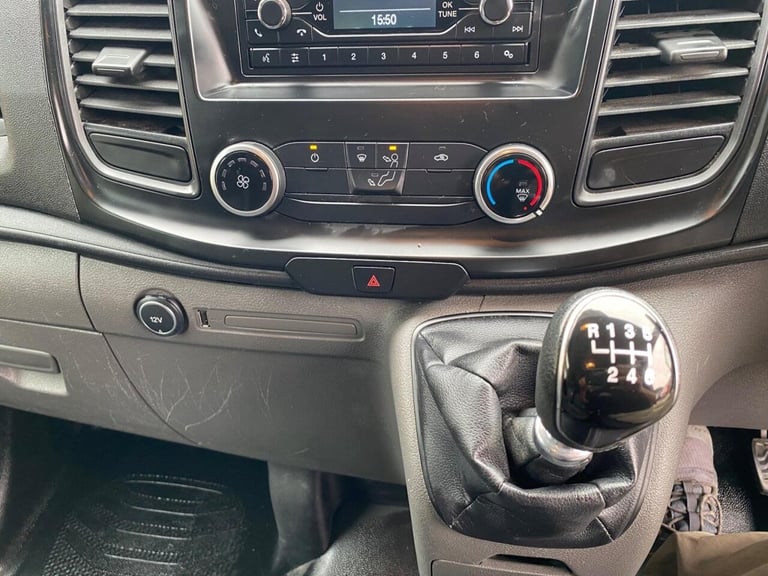 2018 Ford Transit Custom 2.0 300 EcoBlue Panel Van 5dr Diesel Manual L2 H1 Euro 6 (105 ps) PANEL ...