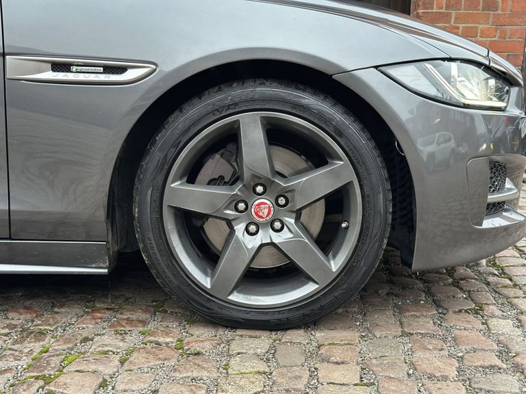 2018 Jaguar XE 2.0 [250] R-Sport 4dr Auto SALOON PETROL Automatic