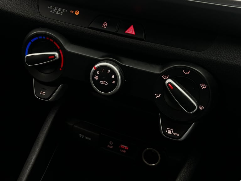 2019 Kia Stonic 1.4 MPi 2 5dr HATCHBACK Petrol Manual