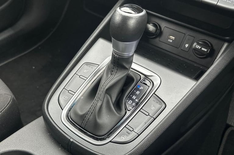 2022 Hyundai KONA 1.6 GDi Hybrid Premium 5dr DCT Automatic Hatchback Hybrid Automatic