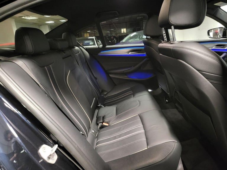 2017 BMW 5 Series 2.0 520d M Sport Auto xDrive Euro 6 (s/s) 4dr SALOON Diesel Automatic