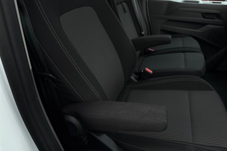 2025 Volkswagen Transporter Commerce Plus 2.0 TDI 110 PS 6sp Manual Van DIESEL Manual