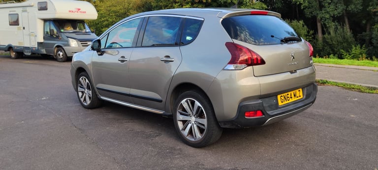 Peugeot, 3008, Hatchback, 2014, Semi-Auto, 1560 (cc), 5 doors
