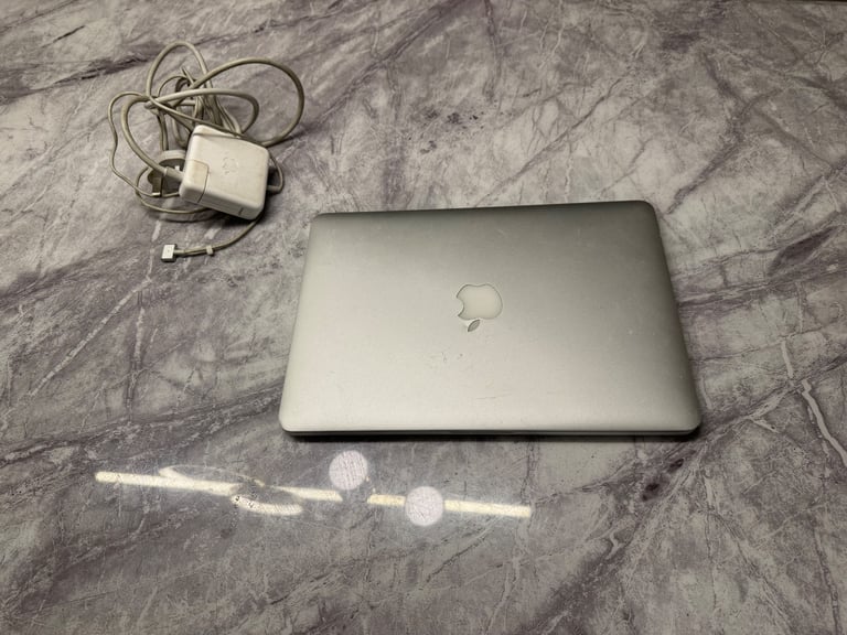 image for Apple MacBook Pro 13inch Retina 2015 Model 8GB RAM i5 and 128GB SSD