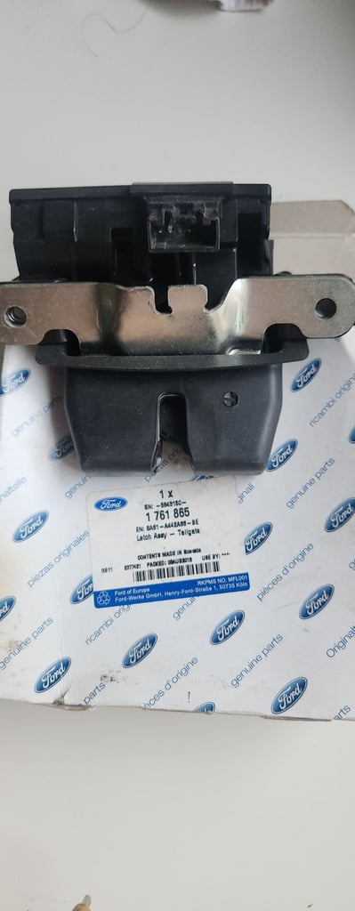 Garage parts clearence from £5 ask for details