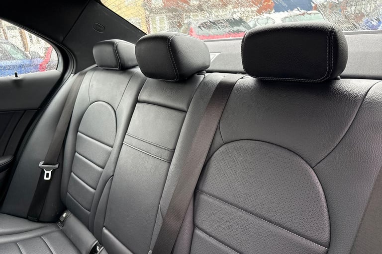 2017 Mercedes-Benz C Class C220d AMG Line 4dr SALOON DIESEL Manual