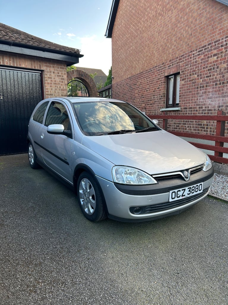 Vauxhall, CORSA, Hatchback, 2002, Manual, 1199 (cc), 3 doors