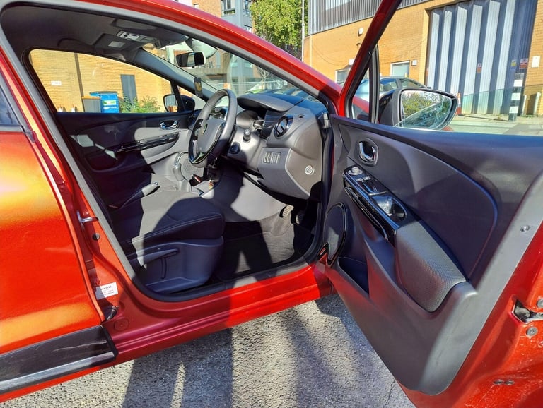 2013 Renault Clio 1.2 16V Dynamique MediaNav Euro 5 5dr HATCHBACK Petrol Manual