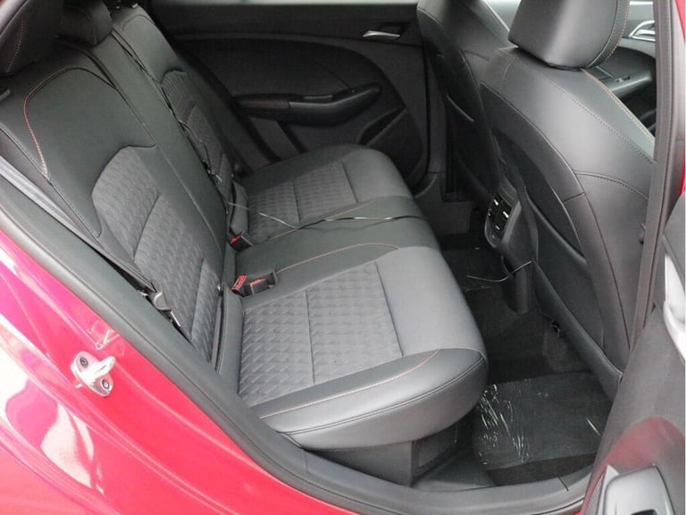 2025 MG MG3 1.5 Hybrid Trophy 5dr Auto HATCHBACK PETROL/ELECTRIC Automatic