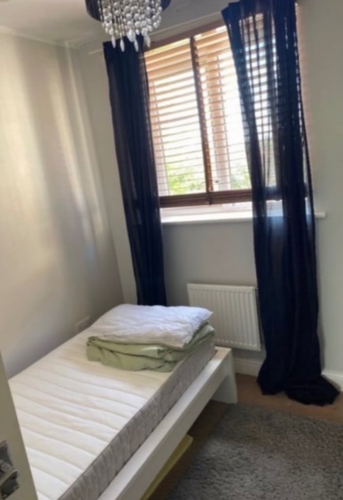 Single room available £550pcm all in