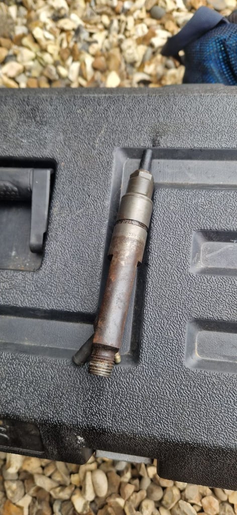VW Transporter 01-05 Diesel 2.5 TDI Fuel injector 074130201C BPX