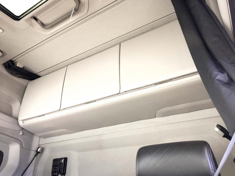 2021 (71) SCANIA R500 HIGHLINE 6X2 TAG AXLE