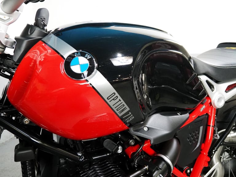 2021 BMW R NINET Urban GS,1500 miles Option 719, Akrapovic stunning bike