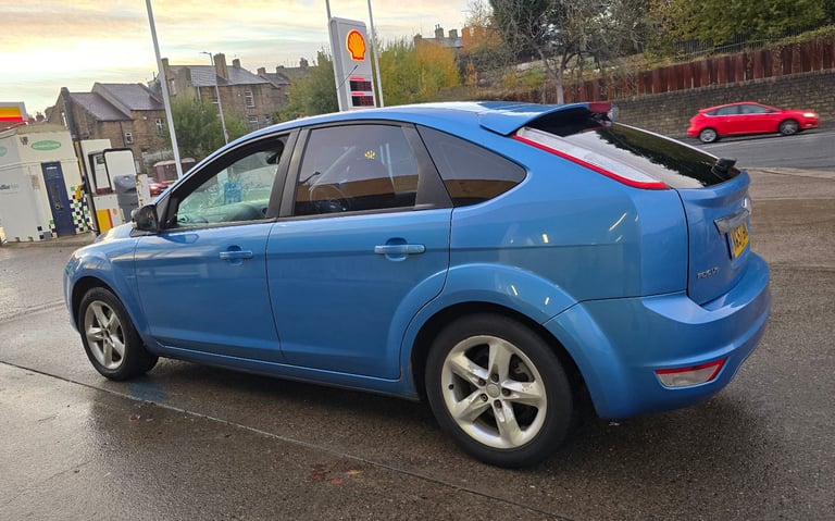 FORD FOCUS TITANIUM (2.0 DIESEL) 