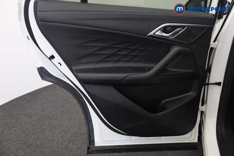 2025 MG MG HS 1.5 T-GDI Trophy 5dr DCT SUV Petrol Automatic